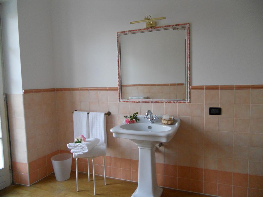 Beb Villa Aurora Carmagnola Dış mekan fotoğraf