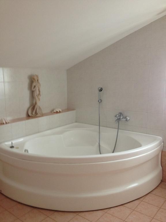 Beb Villa Aurora Carmagnola Dış mekan fotoğraf