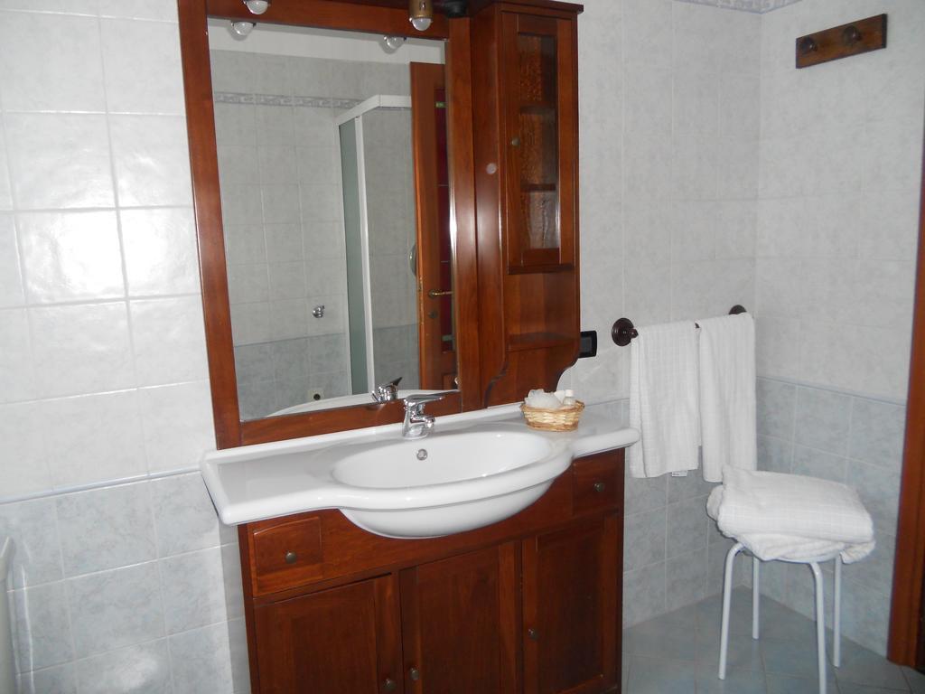 Beb Villa Aurora Carmagnola Oda fotoğraf