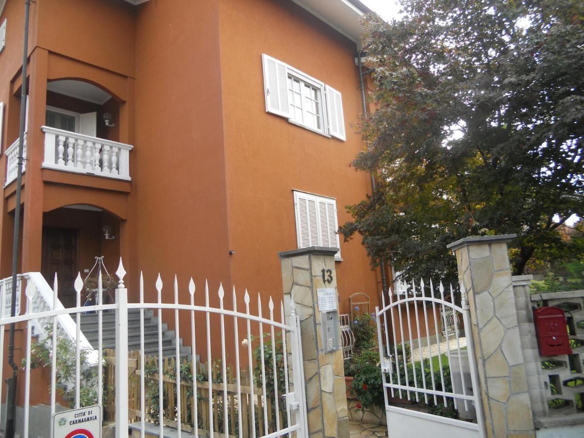 Beb Villa Aurora Carmagnola Dış mekan fotoğraf